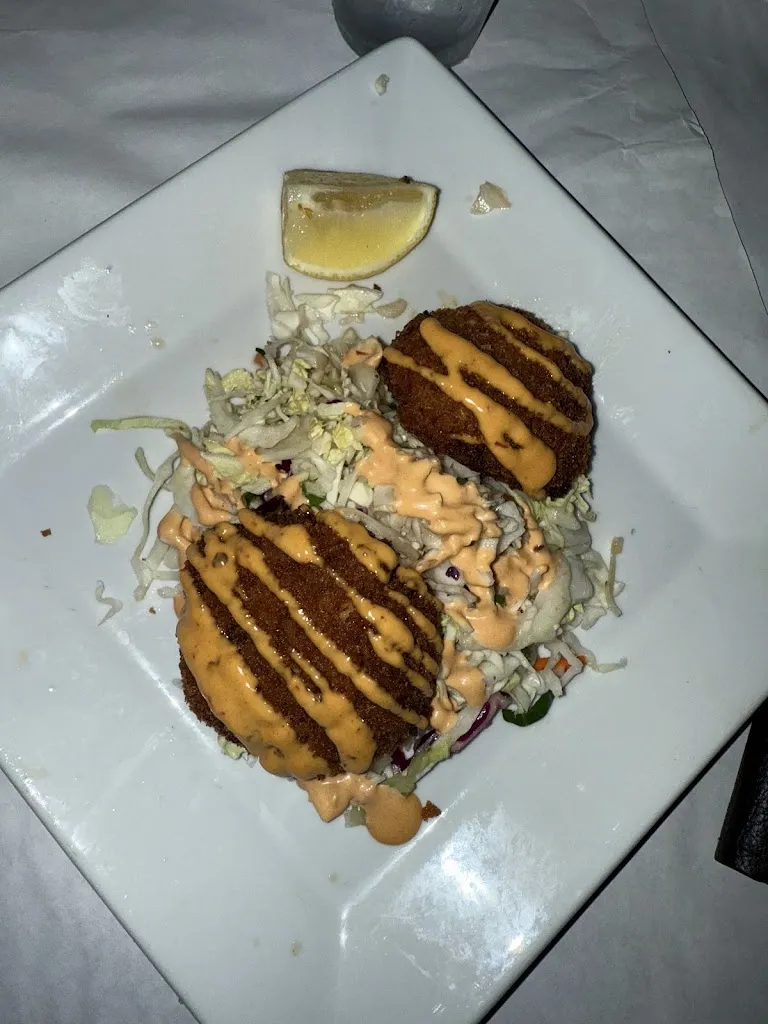 Randy_Boathouse at Hendry's Beach_Santa Bárbara_review