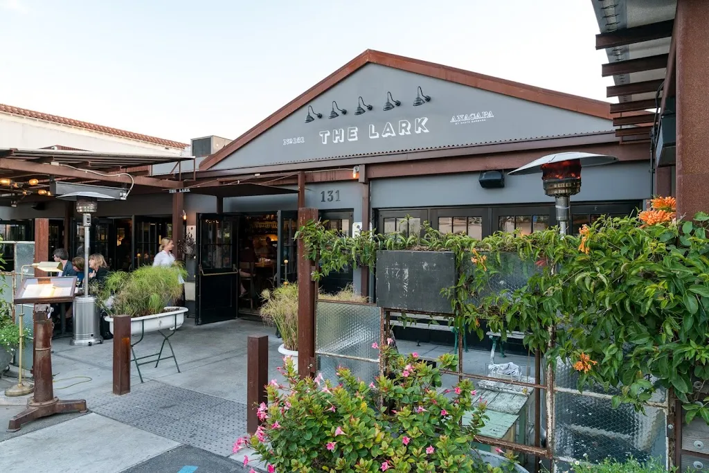 The Lark Santa Barbara_Santa Bárbara_slider_image_1