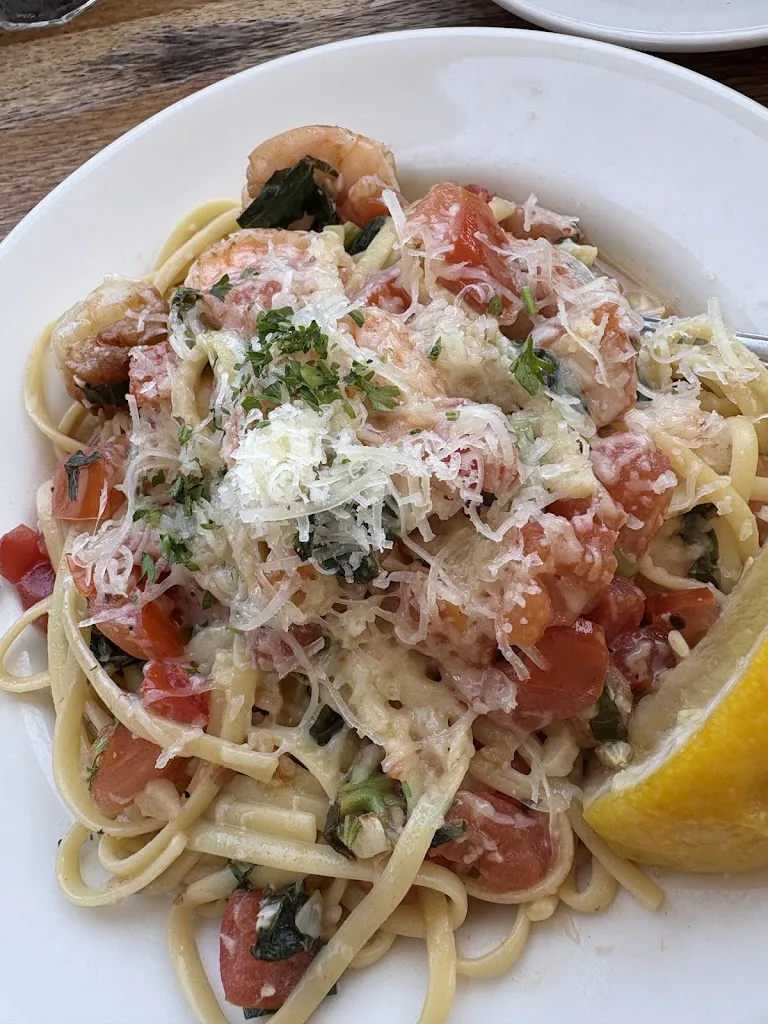 ZINZIN TYO_Brophy Bros._Santa Bárbara_review