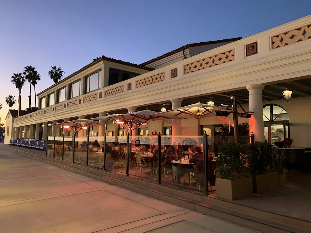 Reunion Kitchen + Drink_Santa Bárbara_slider_image_1