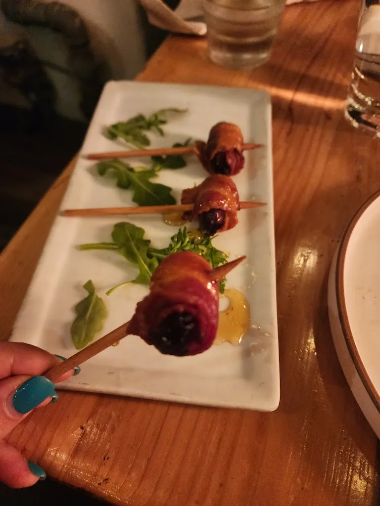 Ali Marie_milk & honey_Santa Bárbara_review