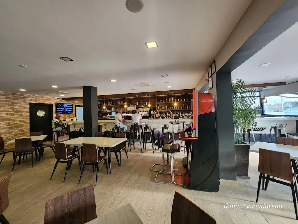 Restaurante El Suizo_Garrucha_slider_image_1