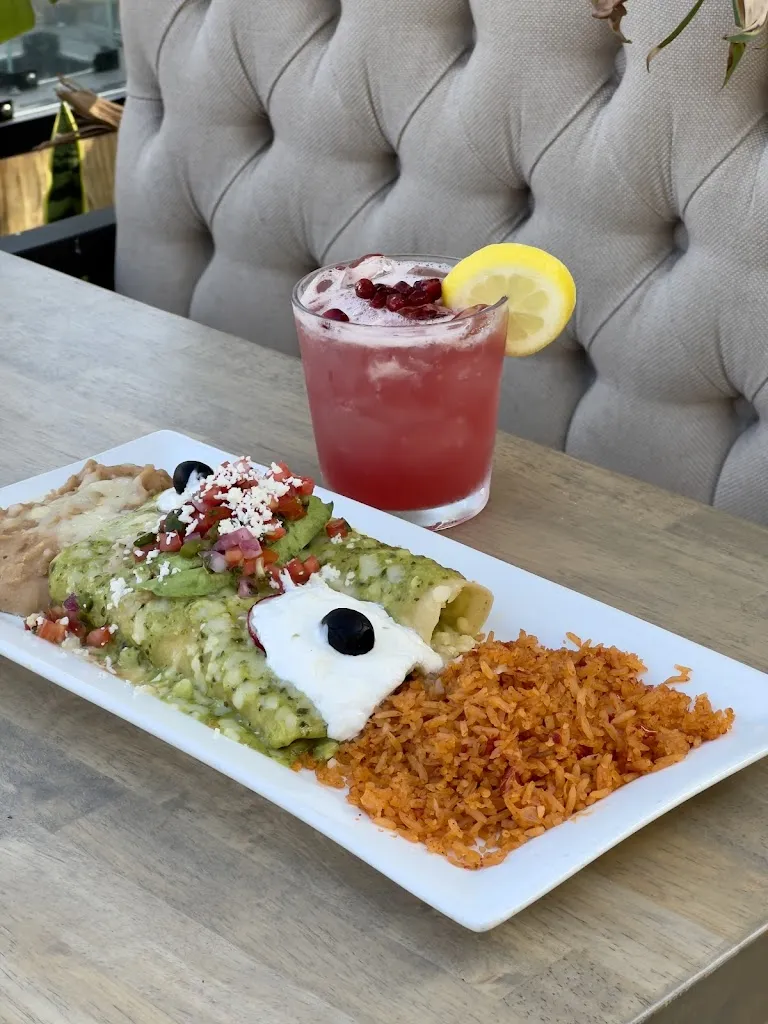 Sandbar Cocina y Tequila - Santa Barbara_Santa Bárbara_slider_image_3