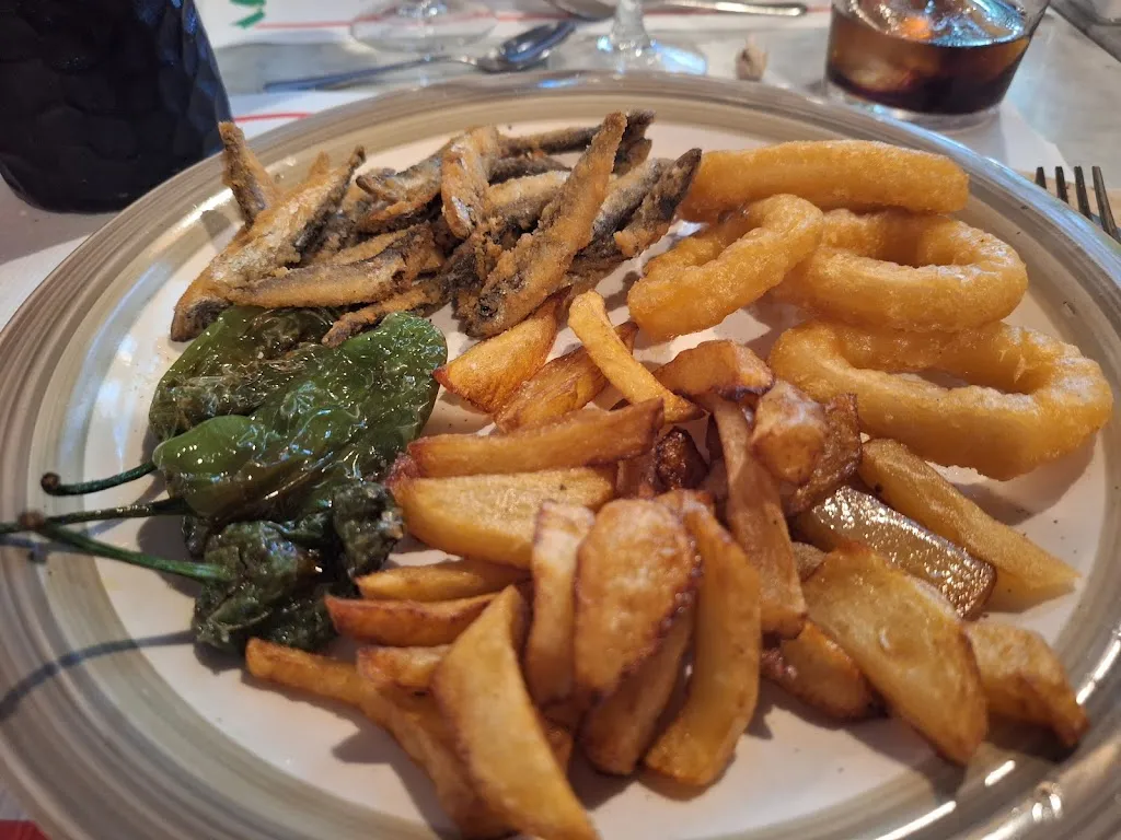 Glòria Llorens_LA COVA DE ROCALLAURA_Savallà del Comtat_review