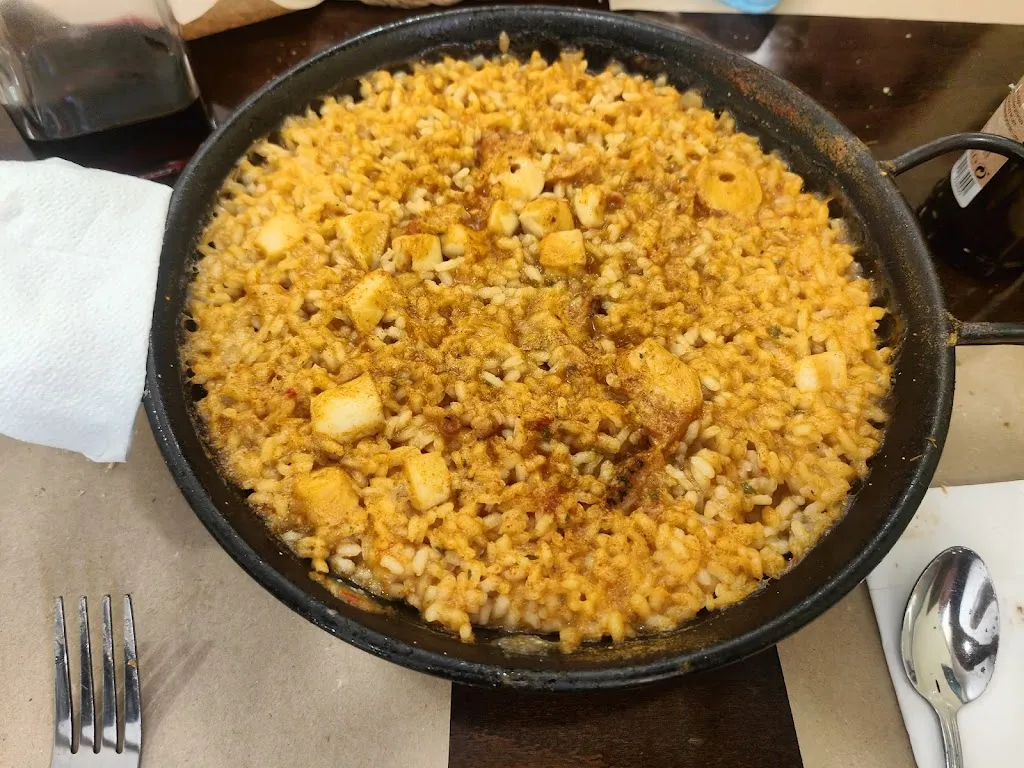 Bar Restaurant 2000 i pico_Tivissa_slider_image_2