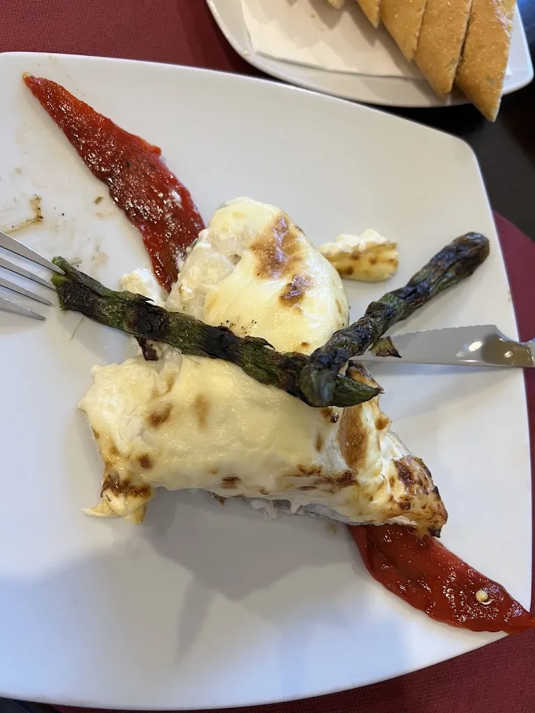 Grumazescu Raluca_Restaurant Nevada_Tortosa_review