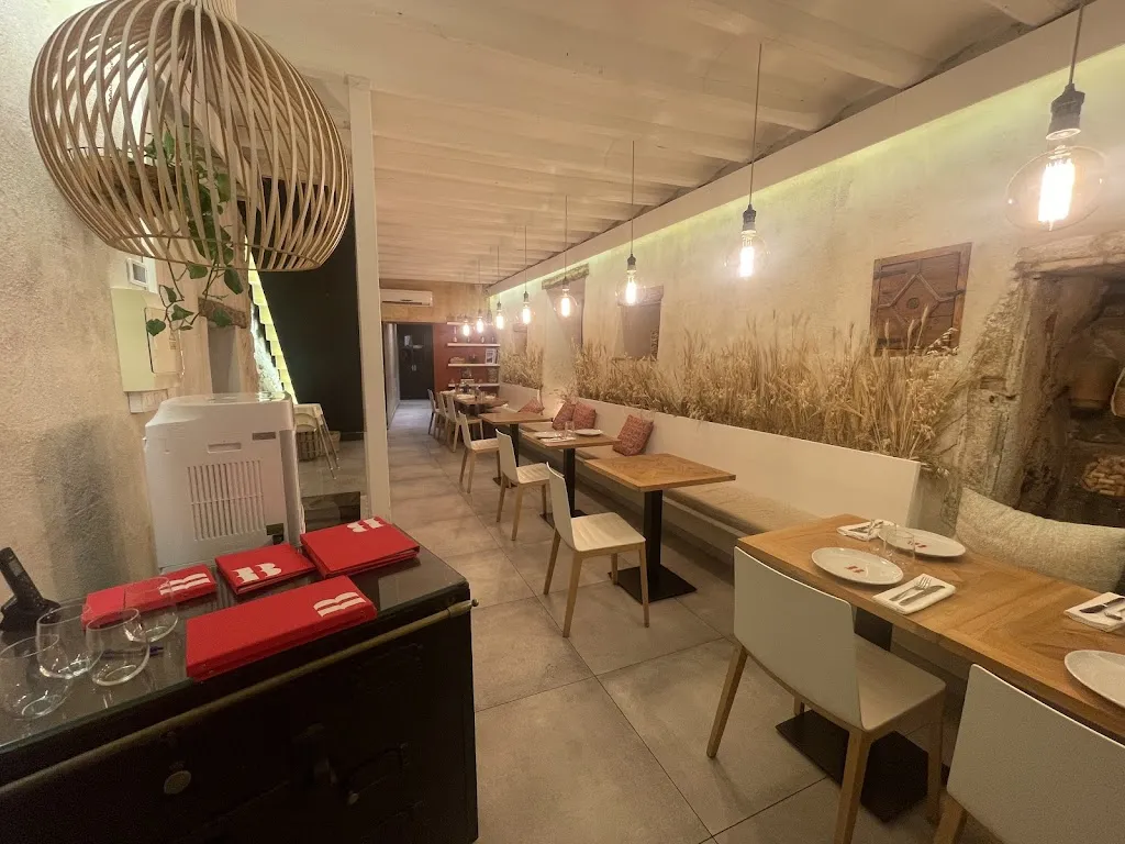 Casa Balcells_Tarragona_slider_image_3