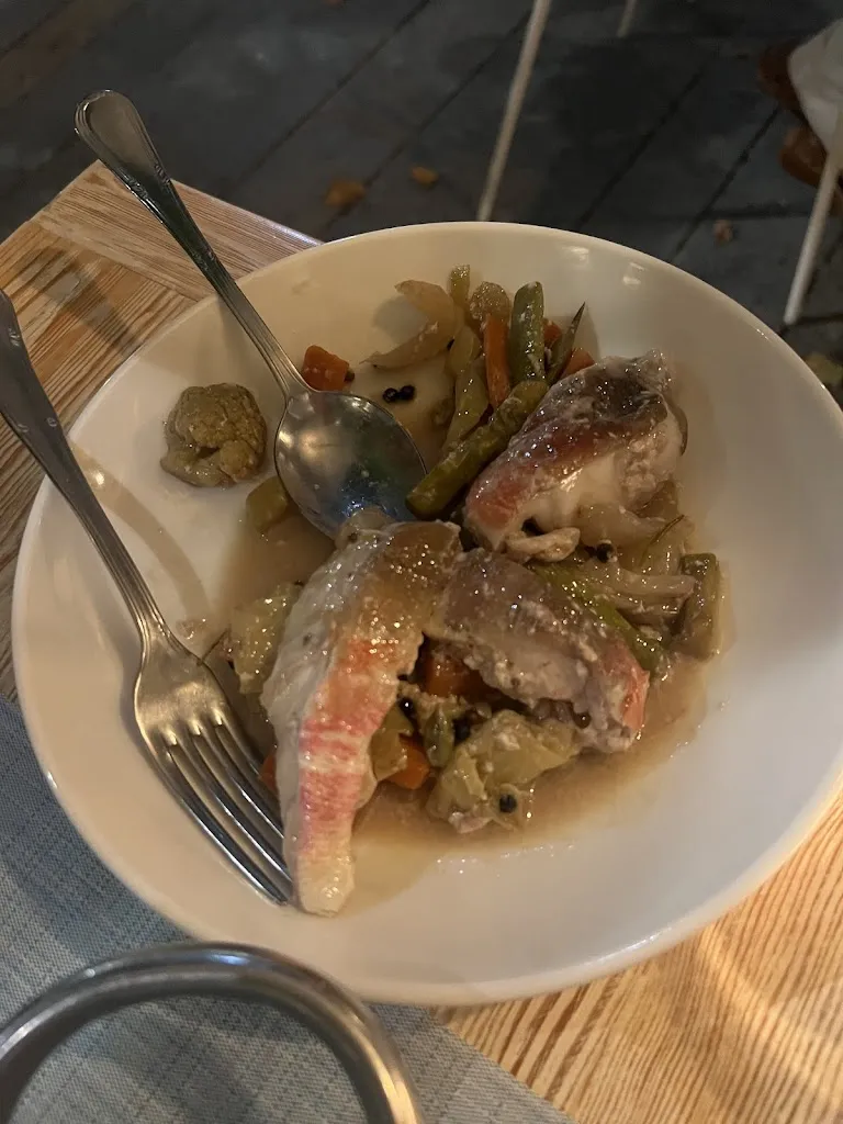 polina obolenskaya_El Llagut_Tarragona_review