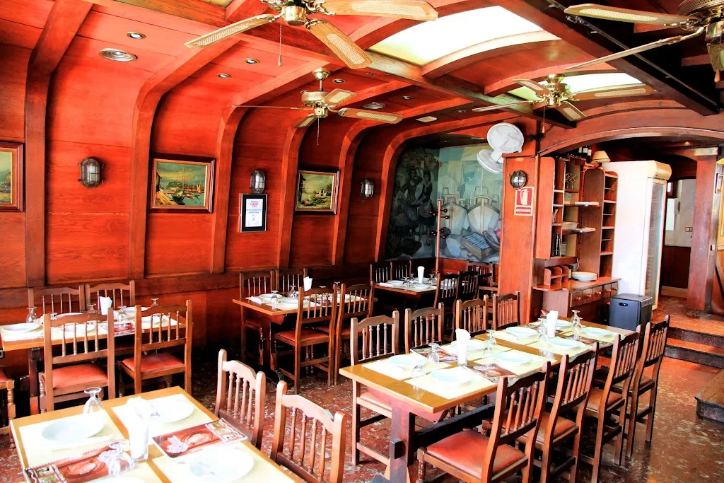 Restaurant L'Àncora del Serrallo restaurant in Tarragona