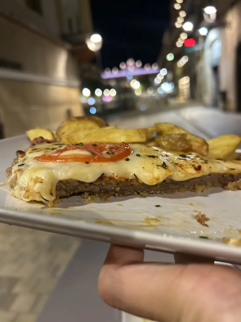 Lucia M_Baires Bar_Tarragona_review