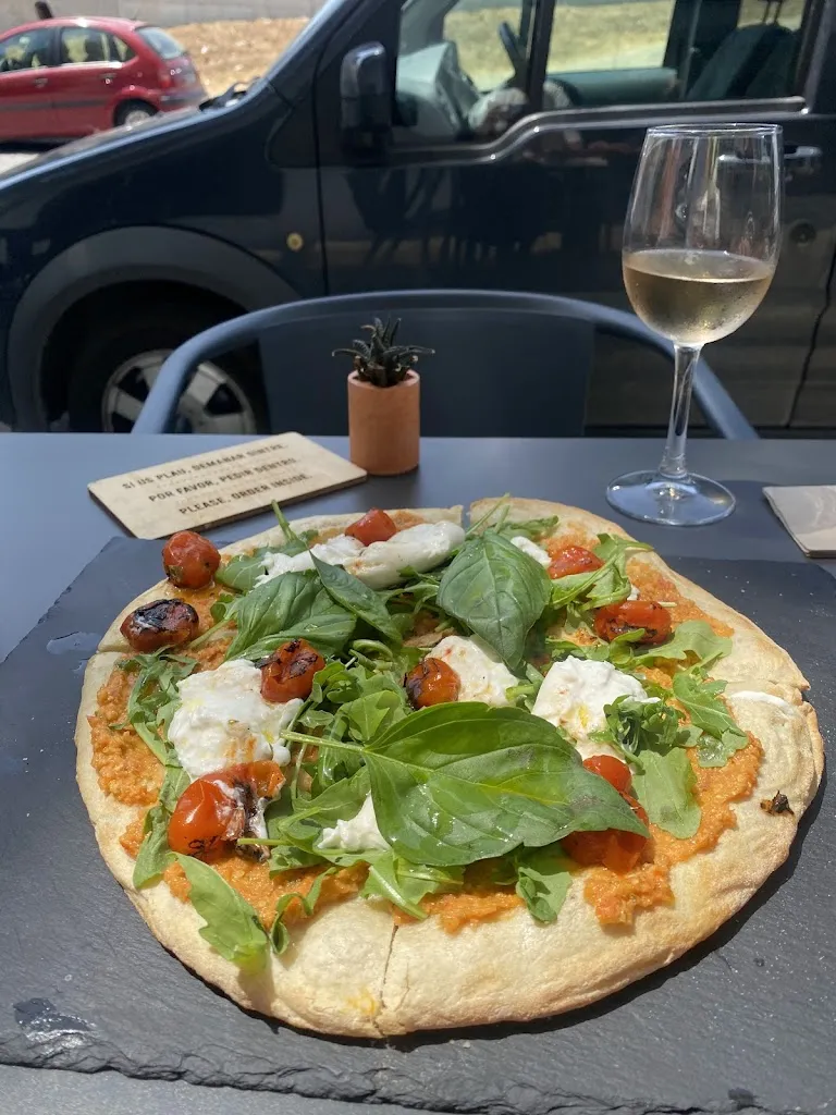 Yulia Yusipova_The School House Brunch & Gastropub_Tarragona_review