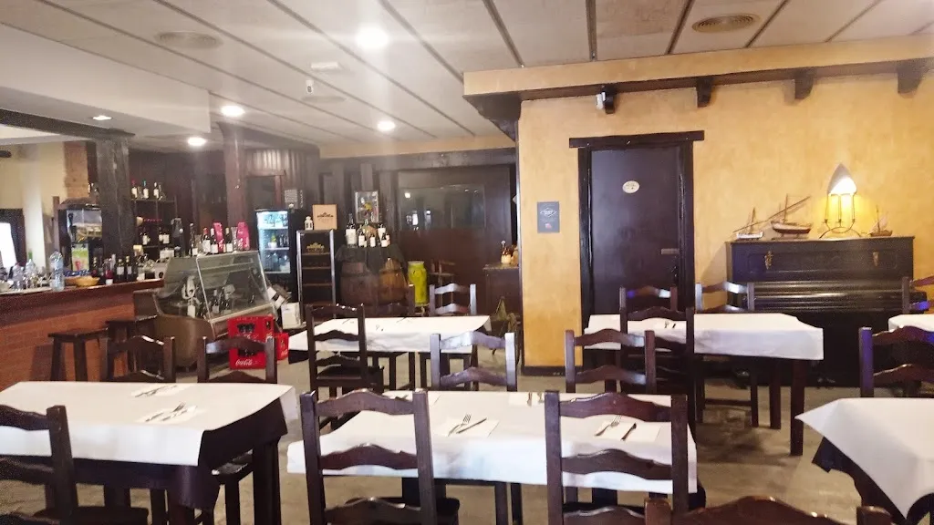 Restaurant Sentits Plaça de la Font restaurant in Tarragona