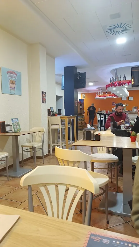 Loan Smash Burger ristorante a Garrucha