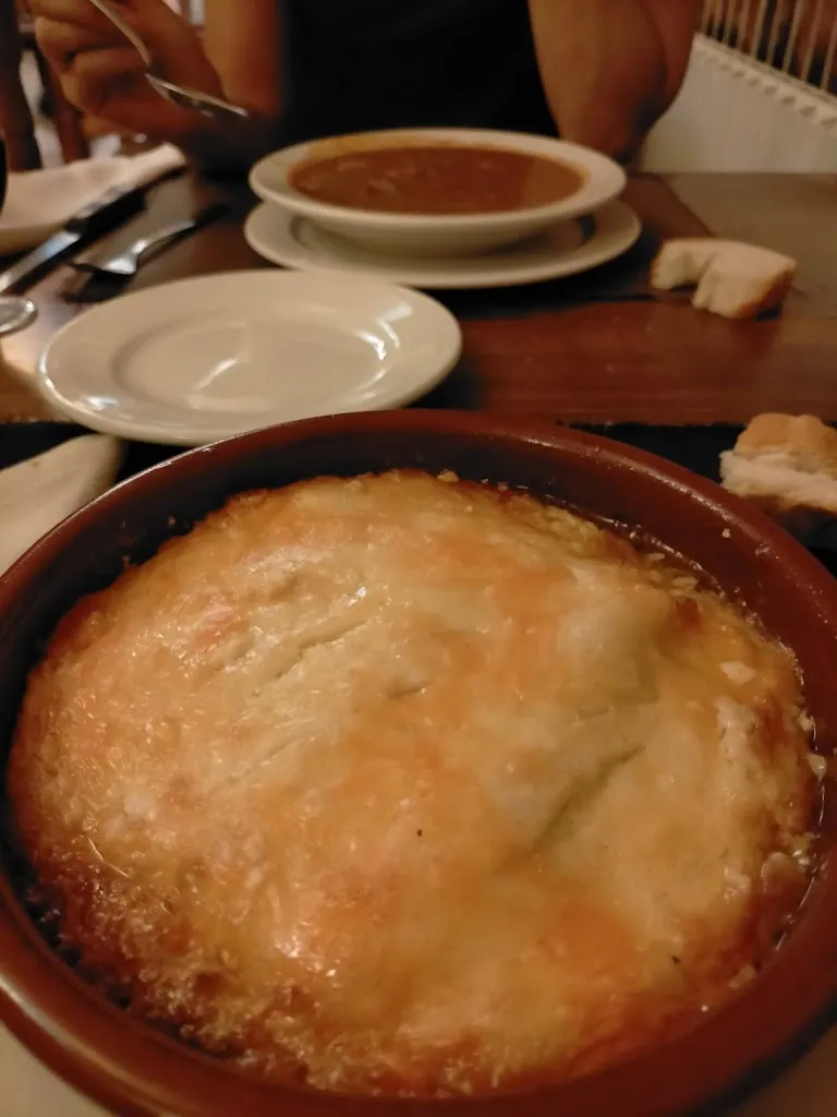 Wade Gravy_Bar-Rest. 