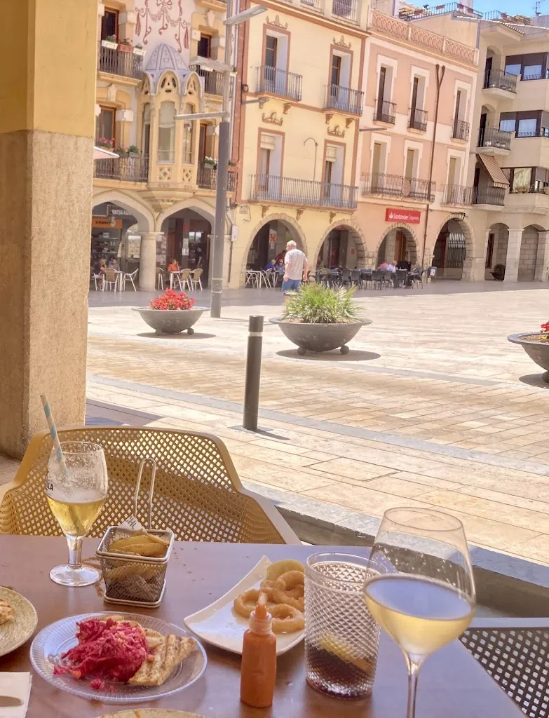 Ilka Schmalenberg_Bar La Plaça_Ulldecona_review