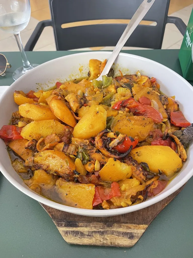 Jesus Barrera_El Puñetero_Garrucha_recensione