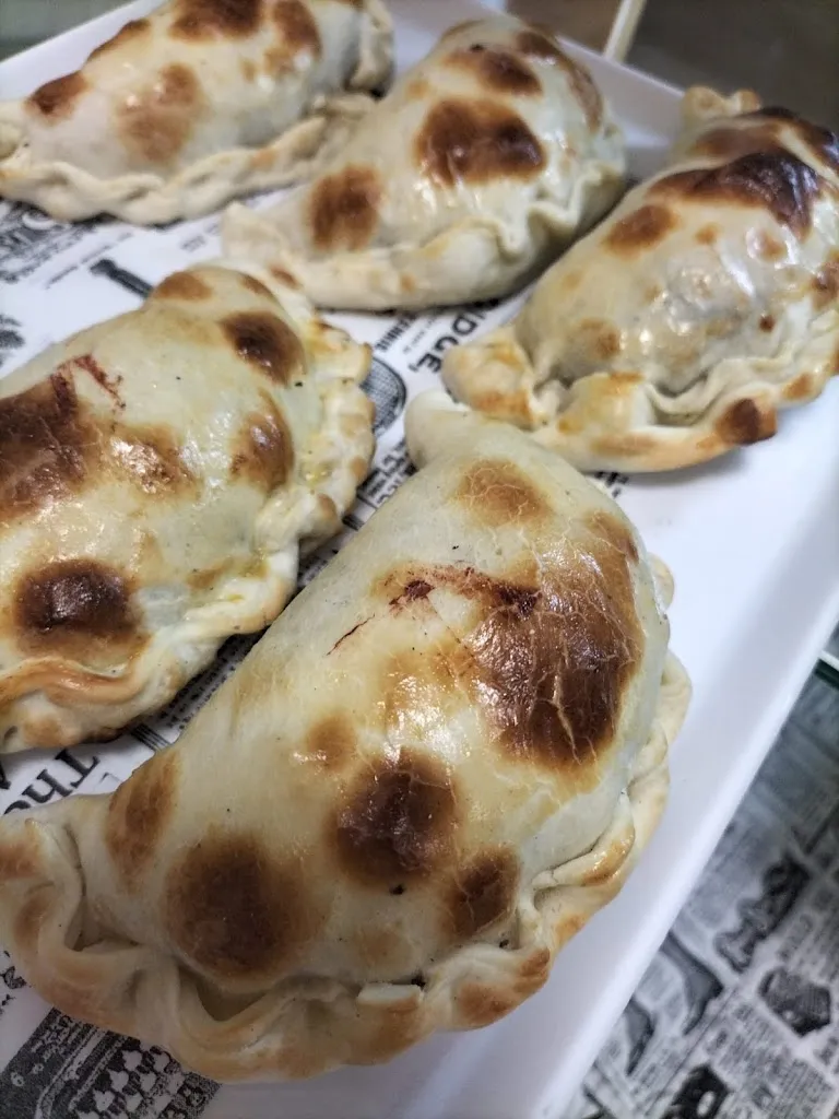 Menu_FLORENCIA PIZZAS Y EMPANADAS_Ulldecona_image_5