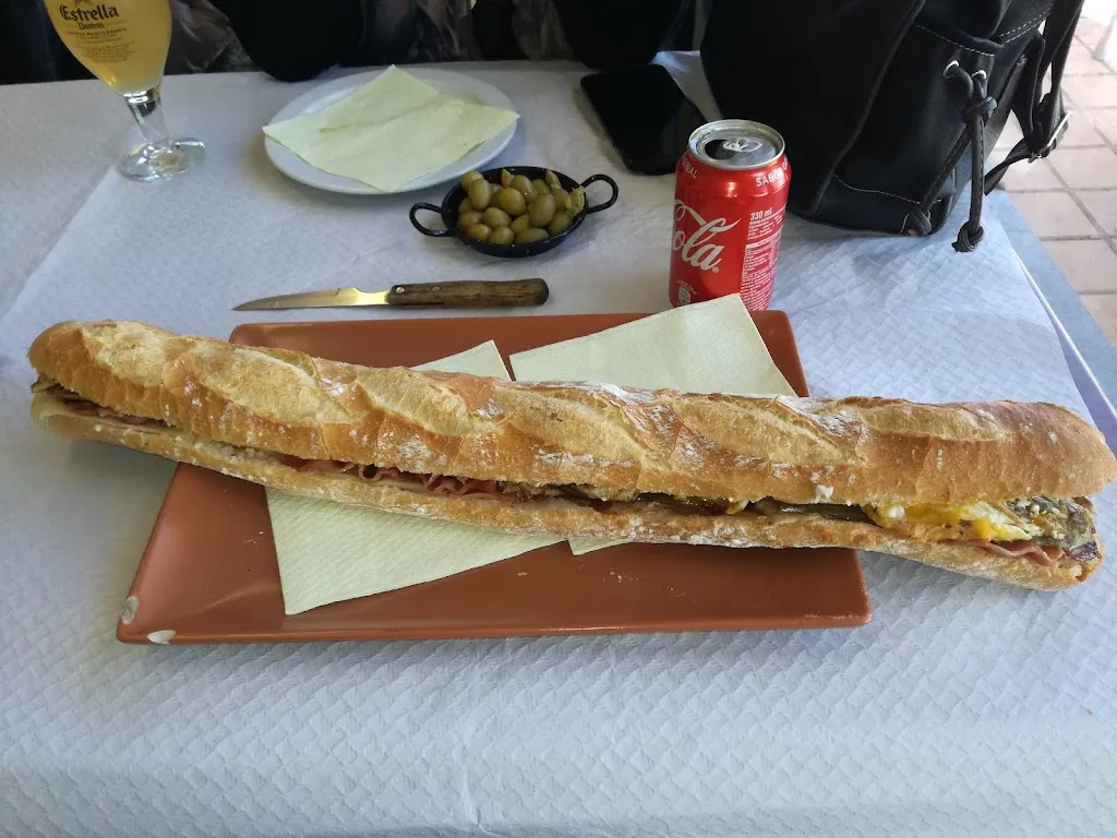 Menu_Restaurant Les 4 Carreteres_Vila-rodona_image_8