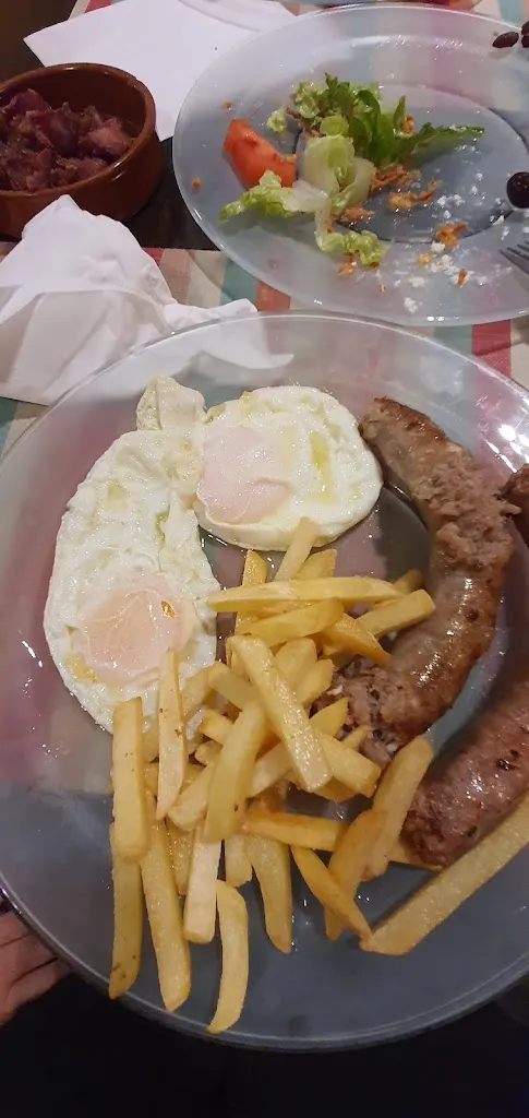 Abraham Veciana Gutierrez _Casal Cultural Rossinyol_Vilalba dels Arcs_review