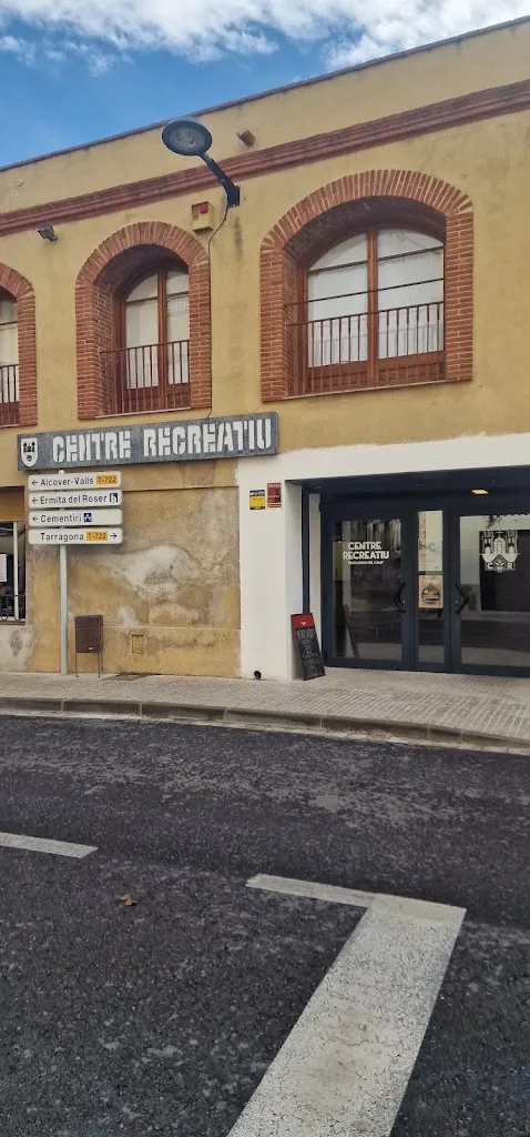 Centre Recreatiu restaurant in Vilallonga del Camp