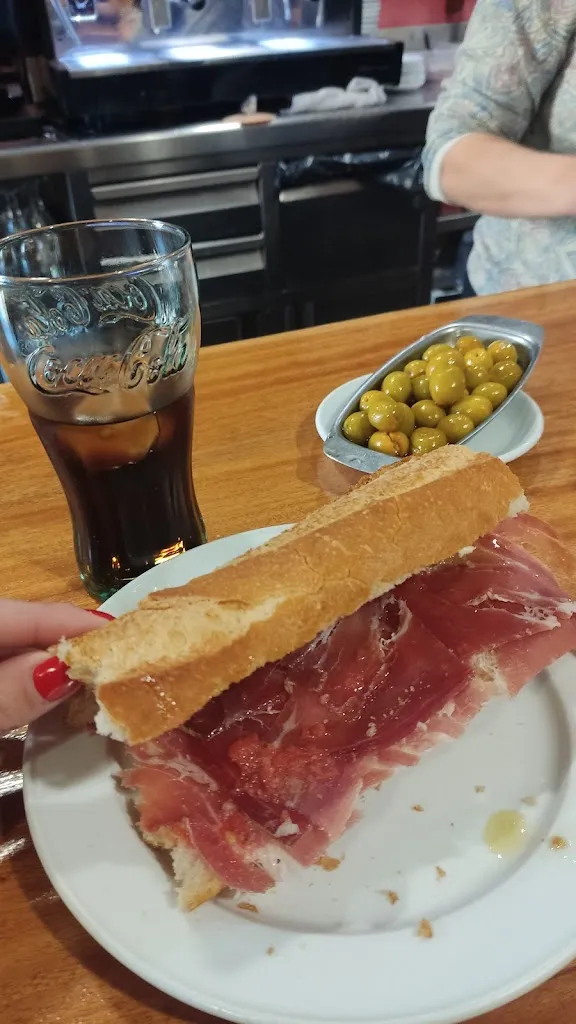 Ca la Isa_Vilallonga del Camp_slider_image_2