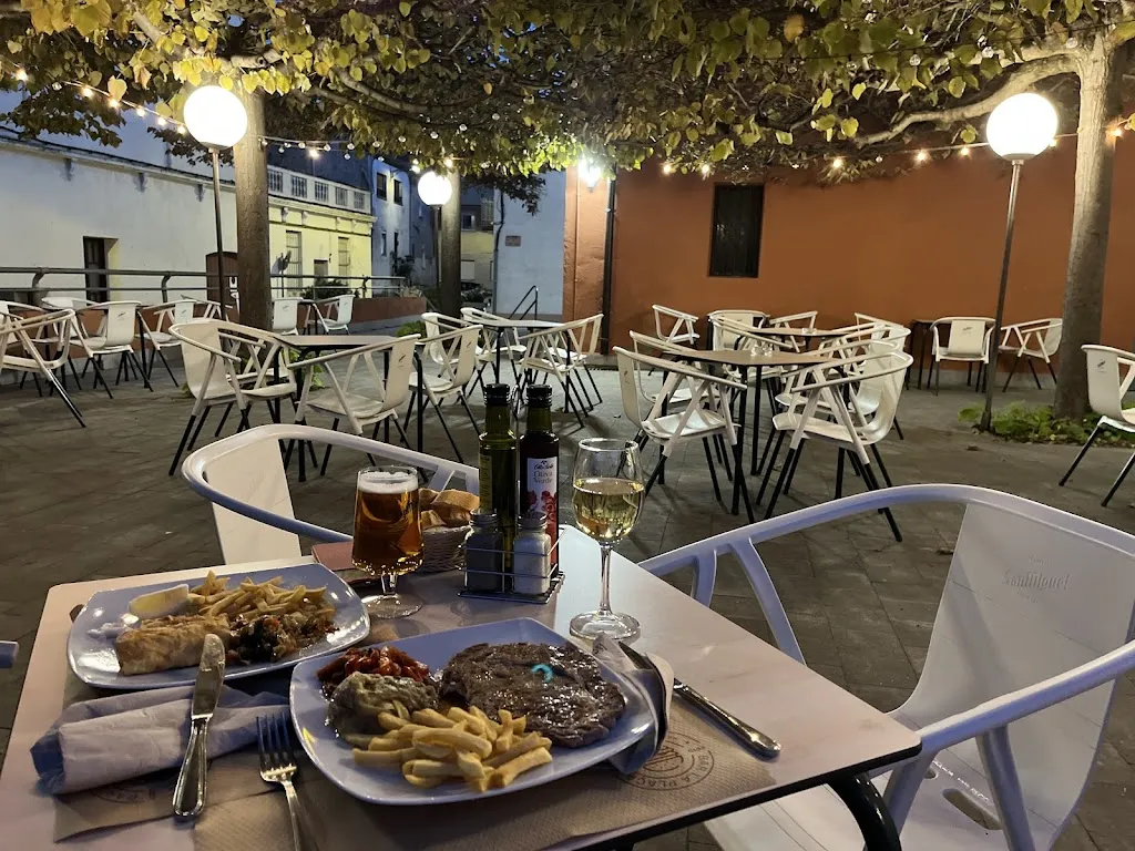 El Cafè de Vilanova_Vilanova dEscornalbou_slider_image_2