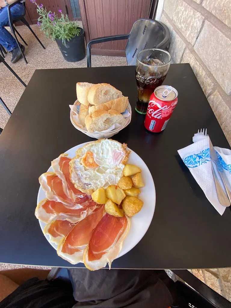 Roberto Martínez Barberá_MSR MultiServicio RURAL El Pobo._Ababuj_review