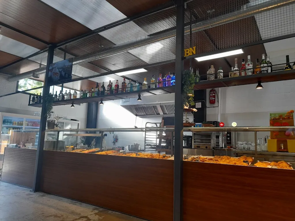 Llisifi GG_La fábrica BN_Vila-seca_review