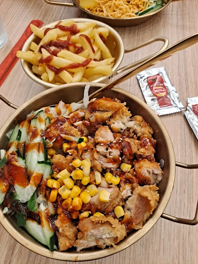 Natalia Patiño Galarrag_Ós Familia | vilaseca_Vila-seca_review