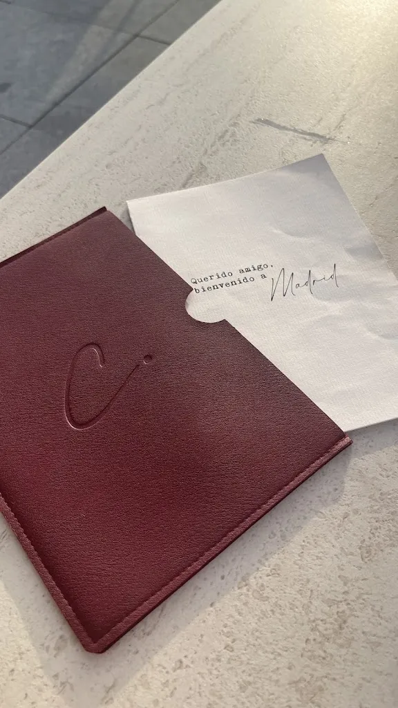 sara ak_Cornamusa Cibeles_Nacimiento_recensione