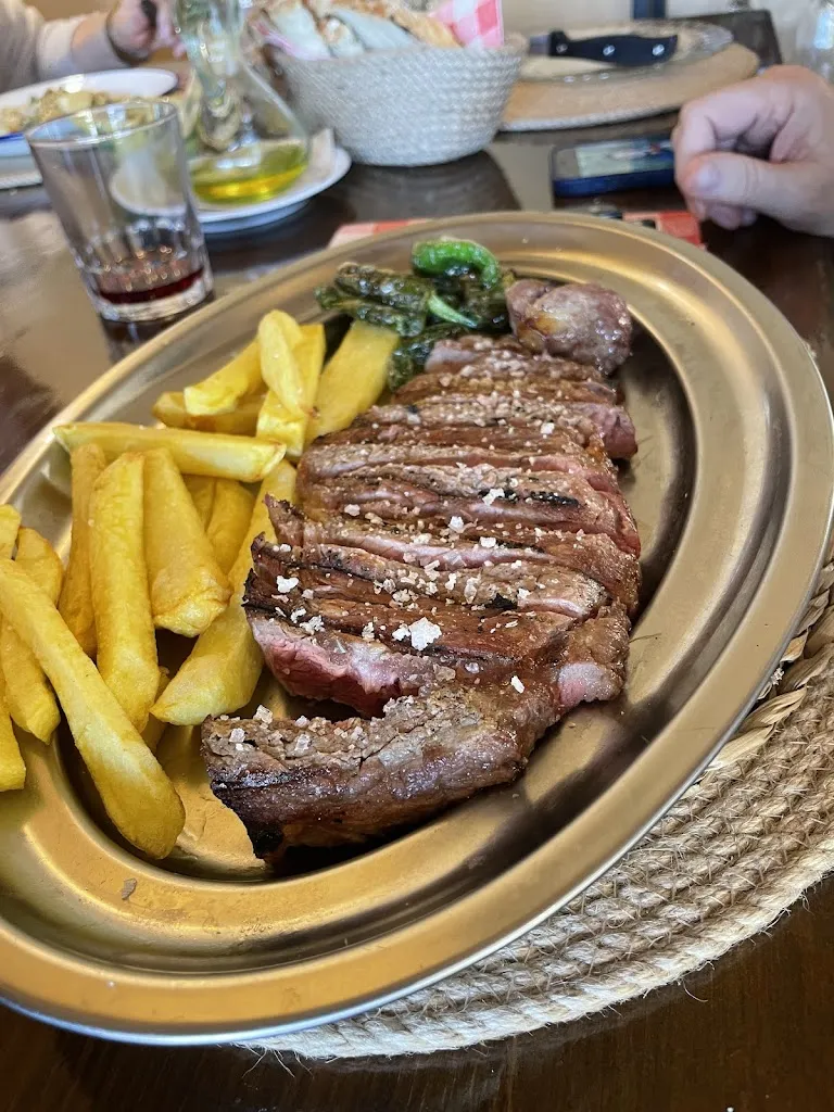 Daniel Carbonell_La Bodegueta del Fènix_Vila-seca_review