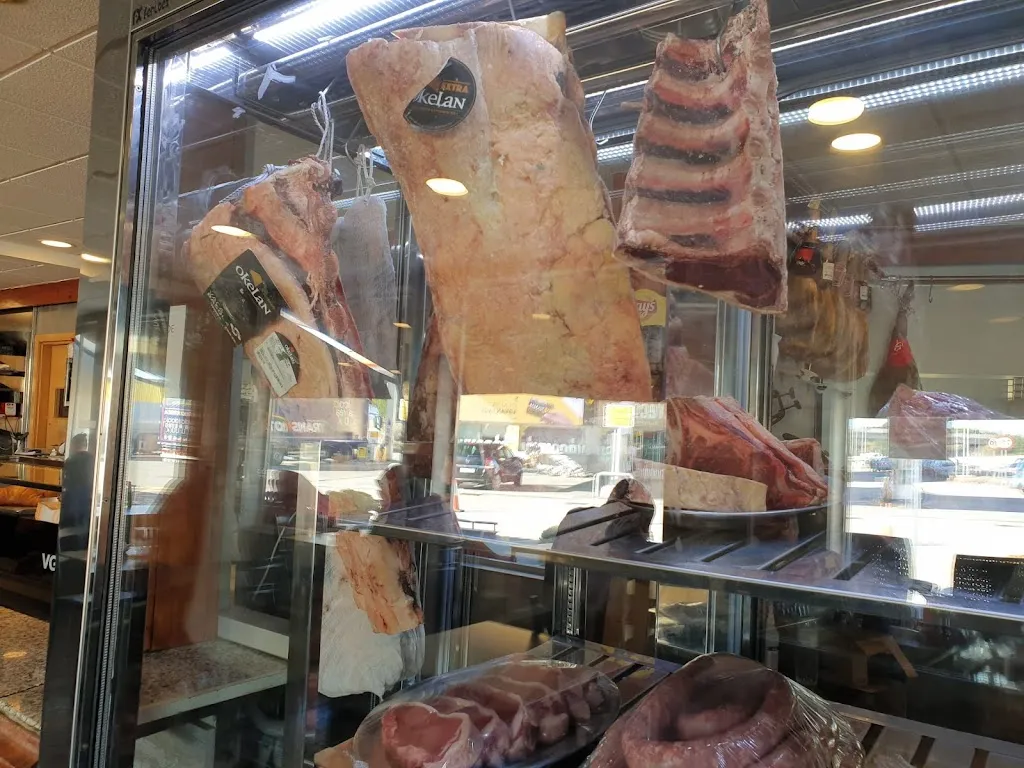 Restaurant 4 Carresteres_Vila-seca_slider_image_1