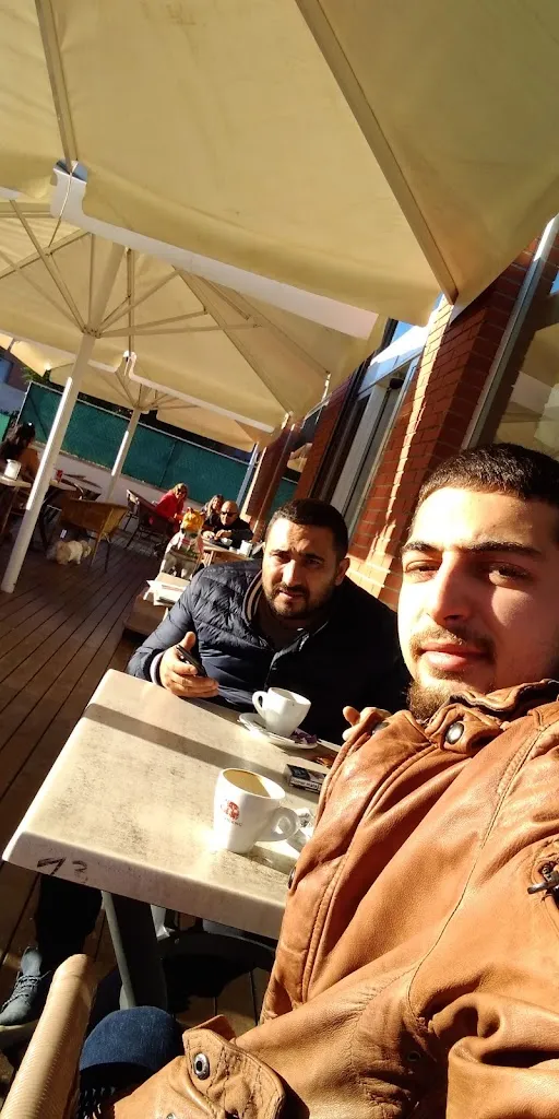 Rofat Kharboutli_Forn Canvi _Vila-seca_review