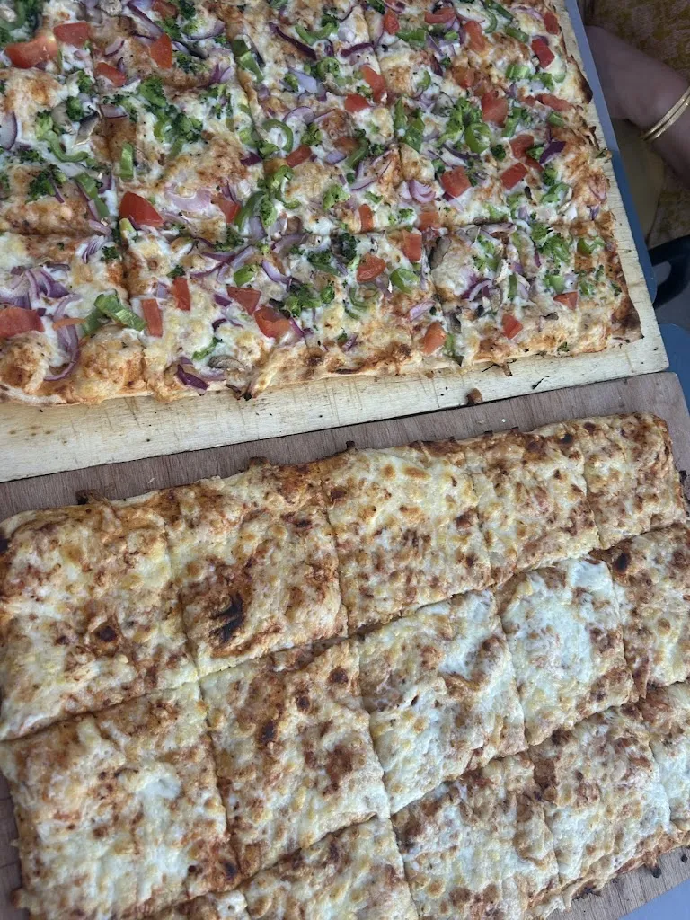 Harnoor_Pizzeria Metro Vila-Seca_Vila-seca_recensione