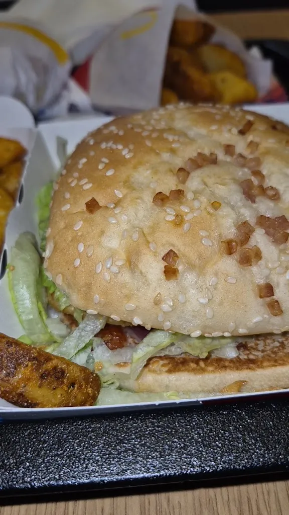 Mc Donald's_Vila-seca_slider_image_2