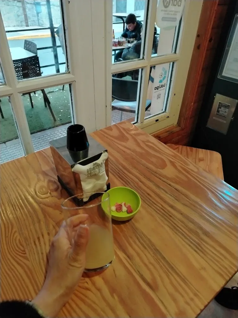 Claudia Al cara_El Norte_Cerceda_review