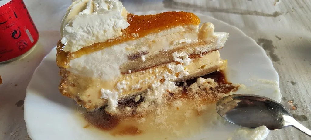 Menu_Bar Hinojosa_Jarque de la Val_immagine_5