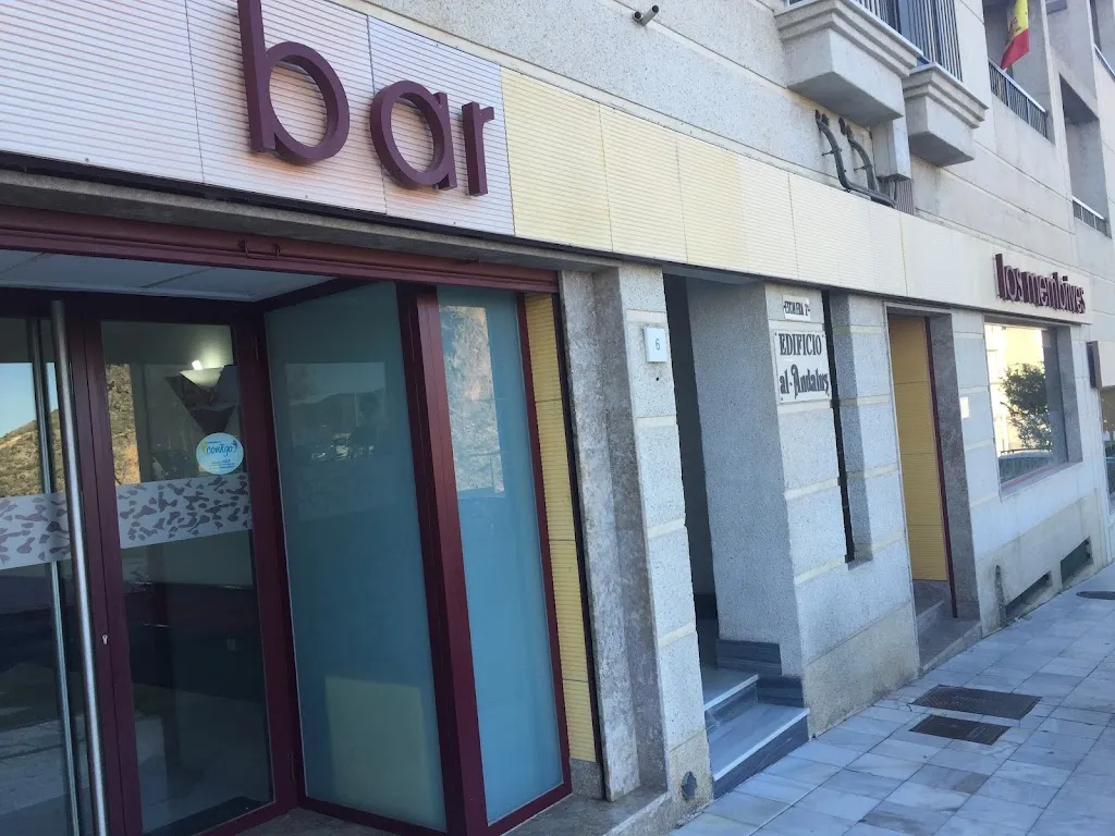 Manuel Jesús Parra Royón_Los Membrives_Macael_review