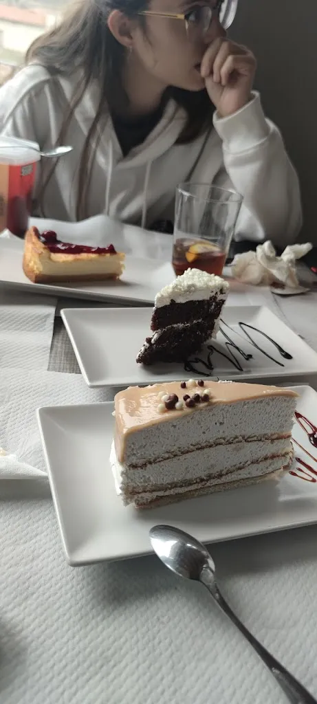 Marta Muñoz_Cafetería Restaurante Santa Catalina_Manzanera_review