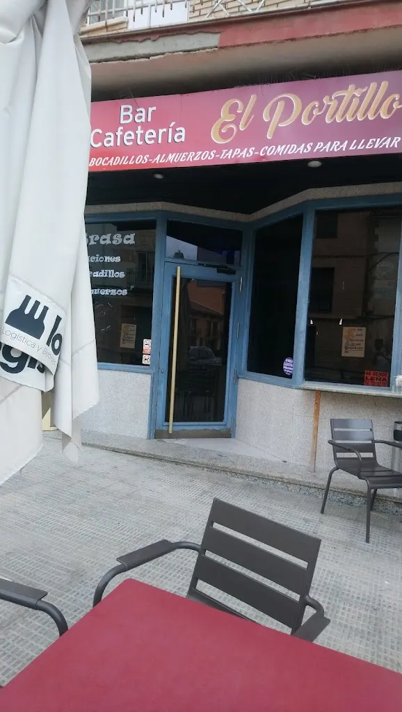 BAR CAFETERIA EL PORTILLO_Mata de los Olmos La_slider_image_2