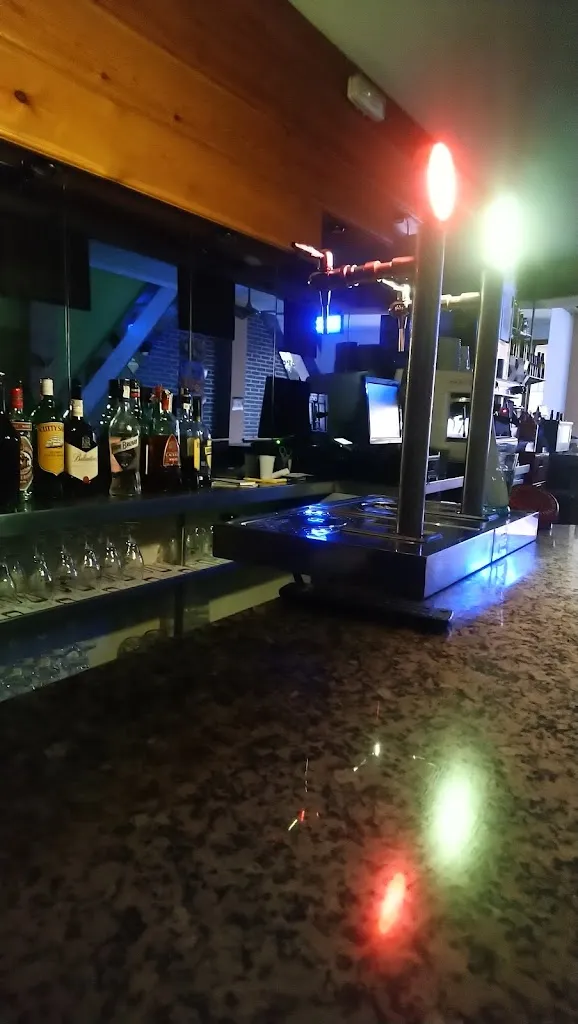 BAR CAFETERIA EL PORTILLO_Mata de los Olmos La_slider_image_3