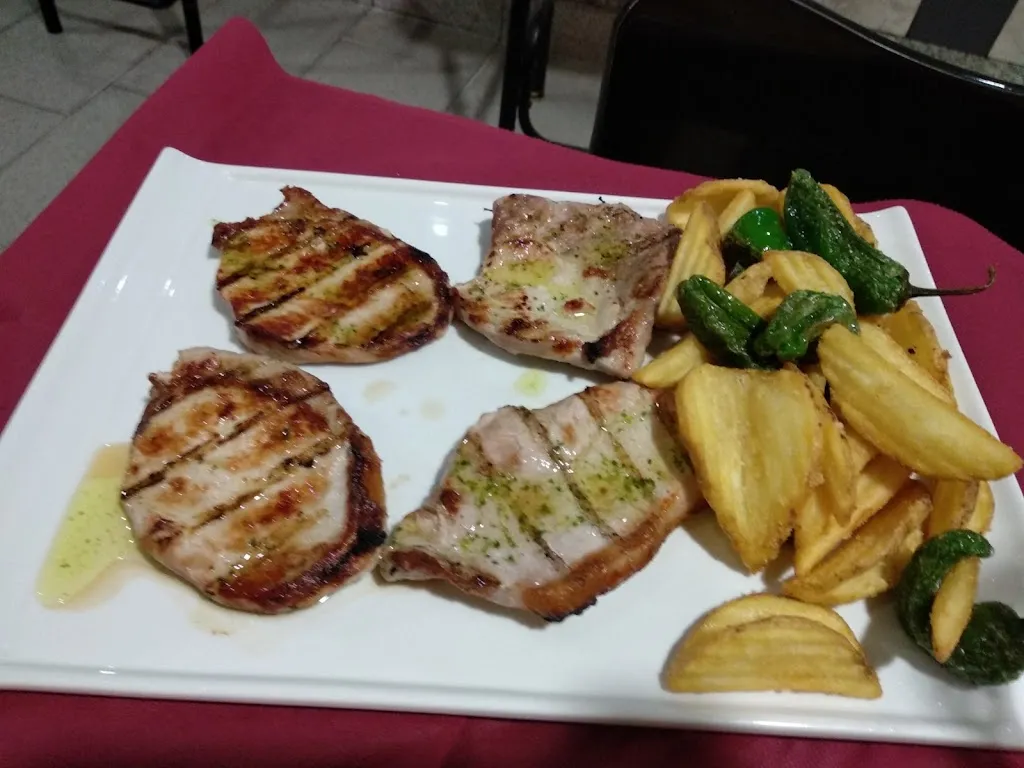 Pilar Catalán_Bar la estrella_Mata de los Olmos La_recensione