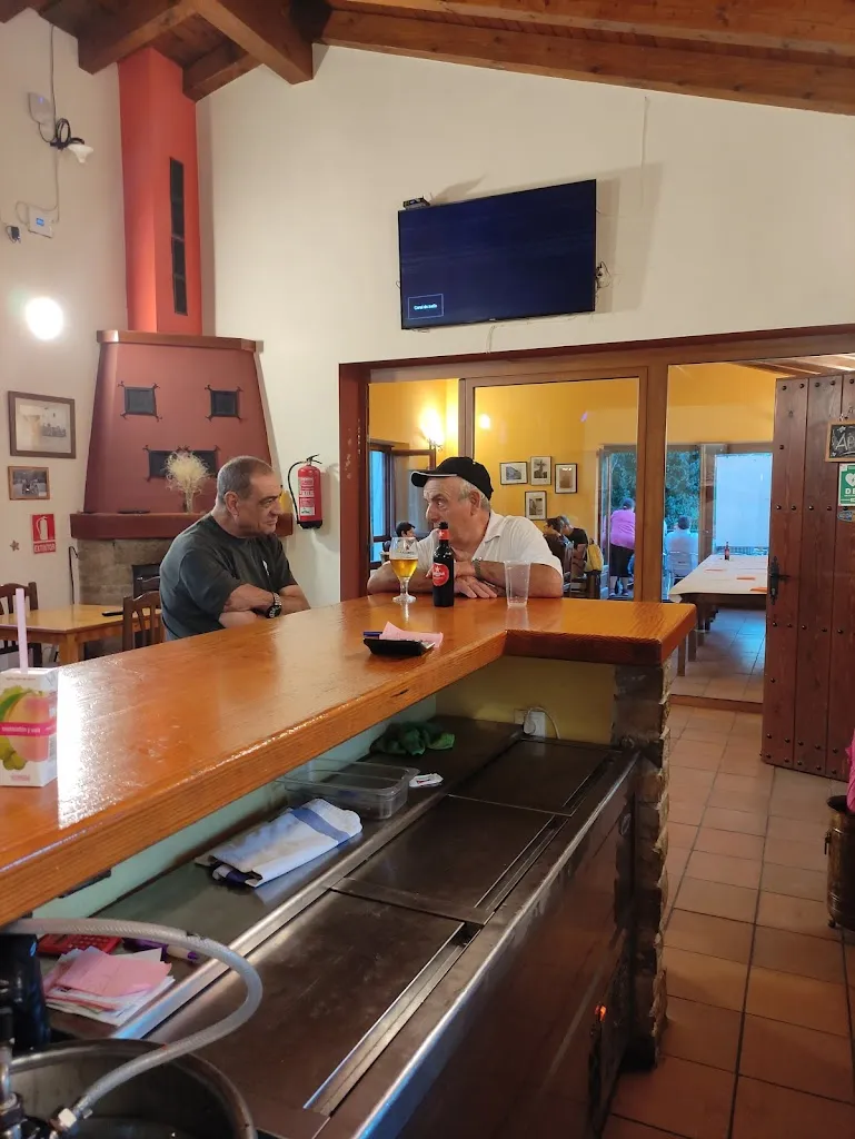 Maria Elisabeta Hermeneanu_MSR MultiServicio RURAL El Guadalope MIRAVETE._Miravete de la Sierra_review