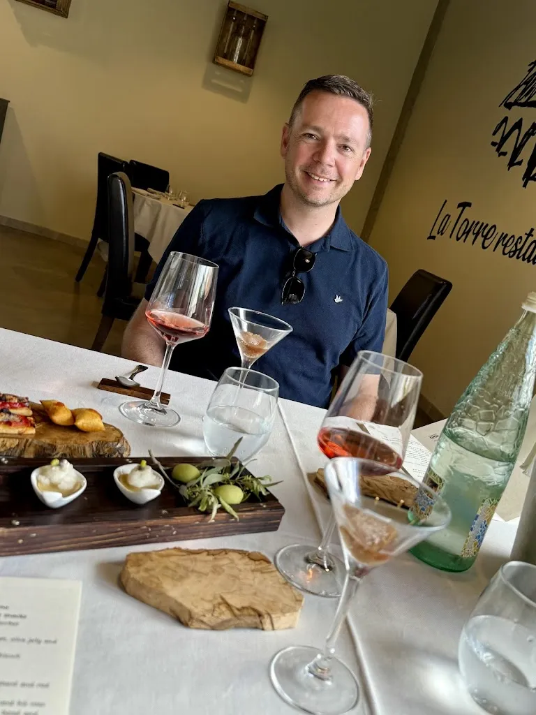 Kevin M._La Torre Restaurante_Mazaleón_review