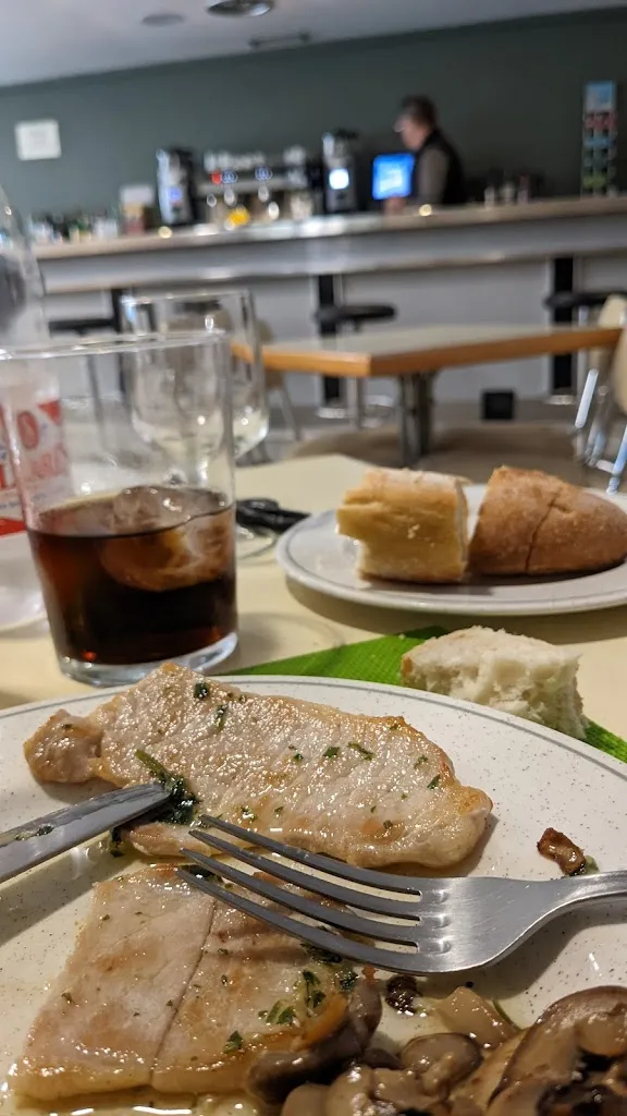 Menu_Bar d'Angelo_Mazaleón_image_1