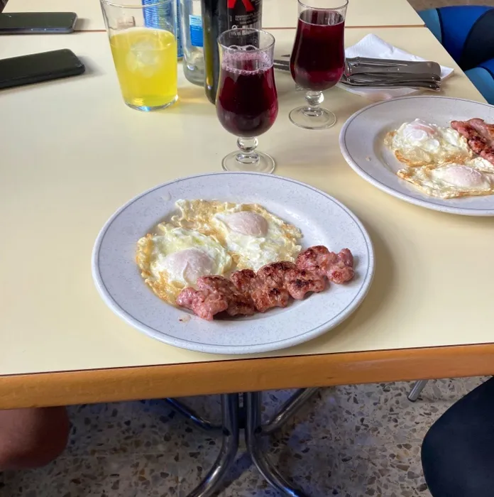 Menu_Bar d'Angelo_Mazaleón_image_2