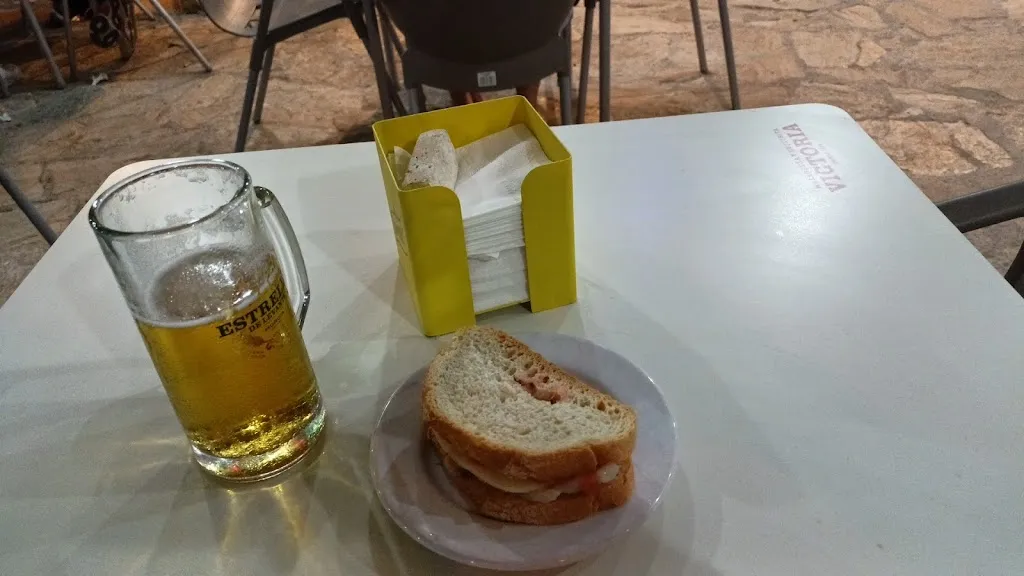 Menu_Bar la frontera 2_Macael_image_6