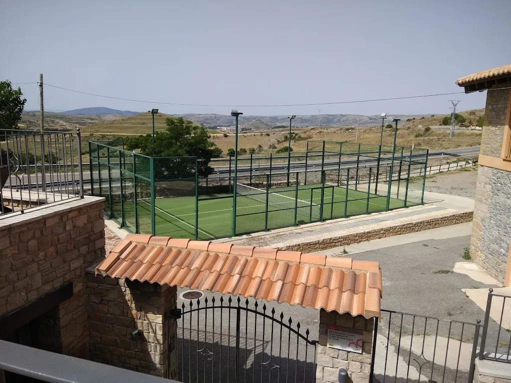 Carlos_Palacio de Iván Tarín_Monteagudo del Castillo_review