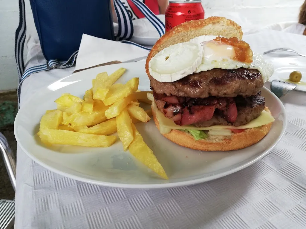 German Sanchis_Bar Piscina Noguera de Albarracín_Noguera de Albarracín_review