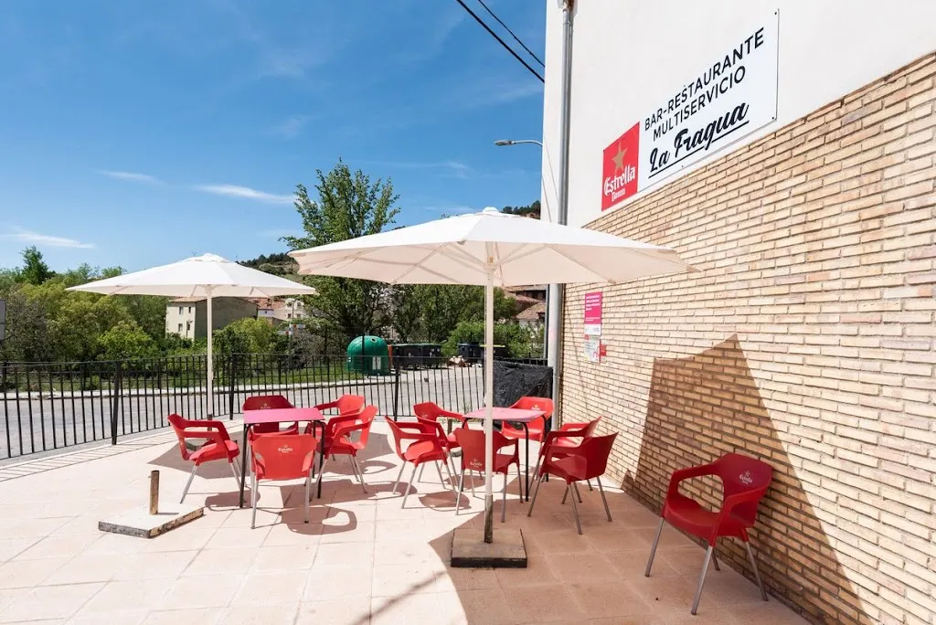 Bar restaurante y comercio La Fragua MSR restaurant in Noguera de Albarracín